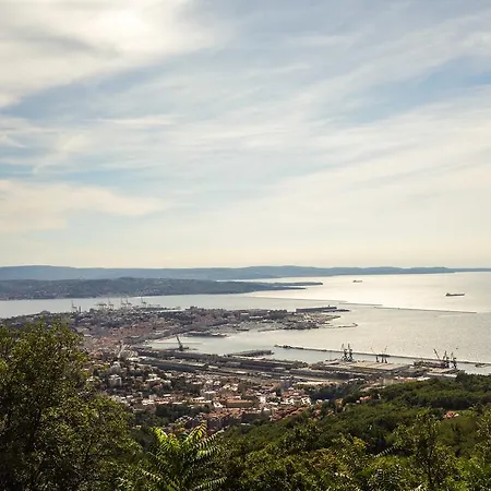 Vakantiehuis All'angolo Triëst