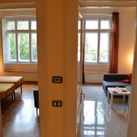 Holiday home Casa Vacanze All'angolo *