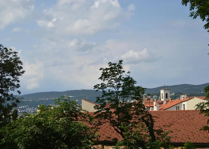 All'angolo Τεργέστη