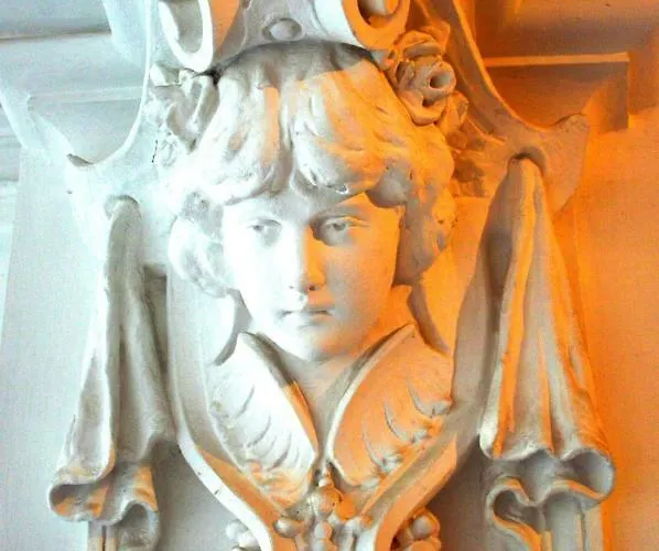 All'angolo Τεργέστη