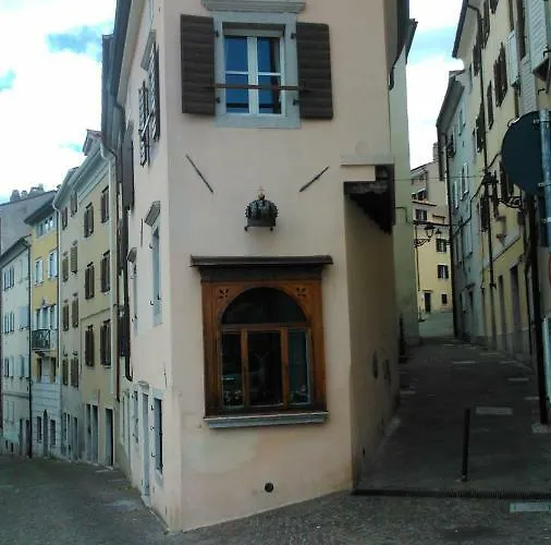 Σπίτι διακοπών All'angolo